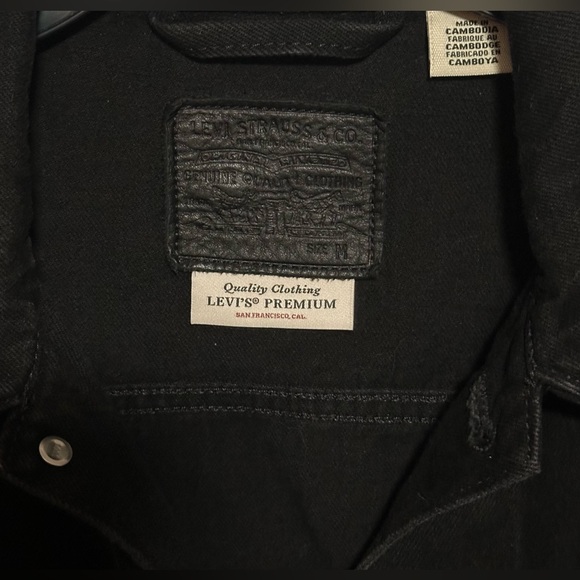 Levi’s Jean Trucker Jacket Denim - Picture 5 of 6